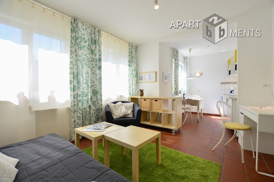 Modernly furnished apartment in Hürth-Efferen