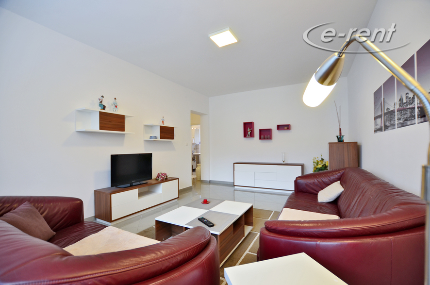 Very quiet and high-quality furnished apartment in Cologne-Longerich