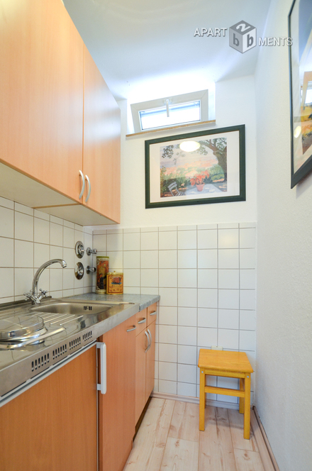 Classically furnished apartment in Cologne-Altstadt-Nord