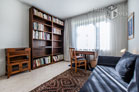 Furnished and centrally located apartment in Cologne-Lindenthal