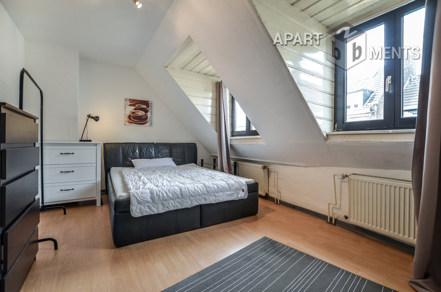 Functionally furnished apartment in Cologne-Altstadt-North