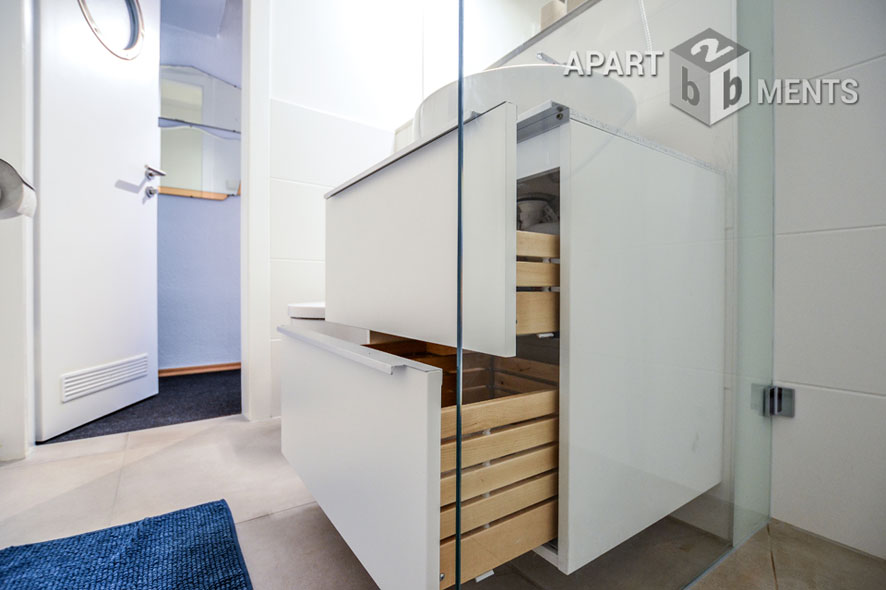Möblierte 2,5-Zimmer-Wohnung mit Balkon in Neustad-Nord