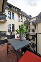 Weitläufige und hochwertig möblierte Wohnung in Köln-Altstadt-Nord