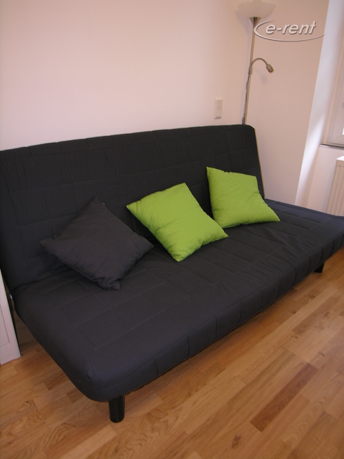Modern furnished and bright apartment with balcony in Cologne-Neustadt-North