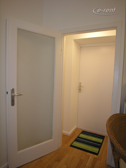 Modern möbliertes und helles Apartment mit Balkon in Köln-Neustadt-Nord
