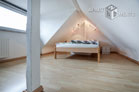 Modern möblierte und zentral gelegene Maisonettewohnung in Köln-Neustadt-Süd