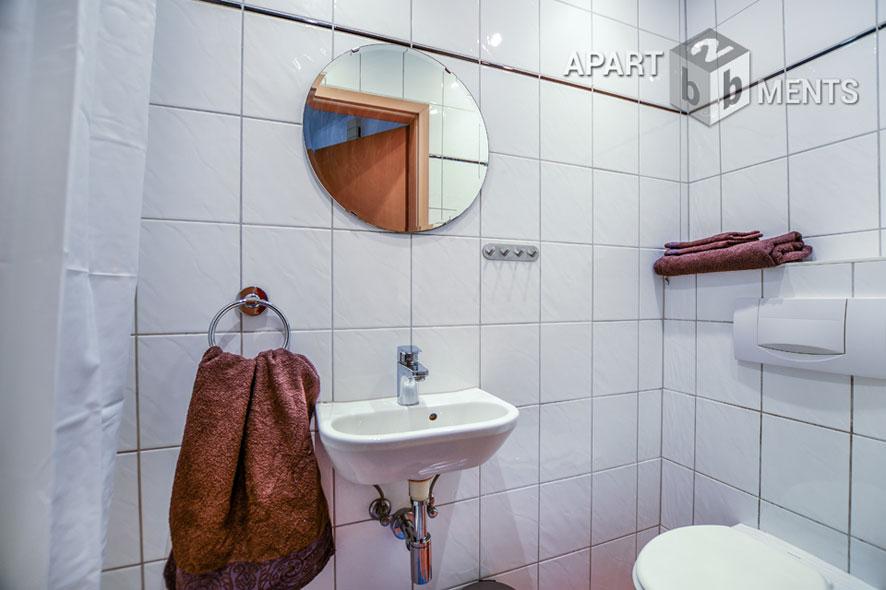 Modern möblierte und ruhig gelegene Wohnung in Köln-Nippes