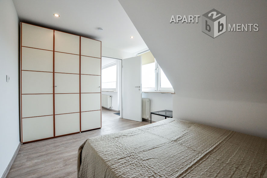 Modern möblierte Wohnung mit großer Dachterrasse in Köln-Niehl