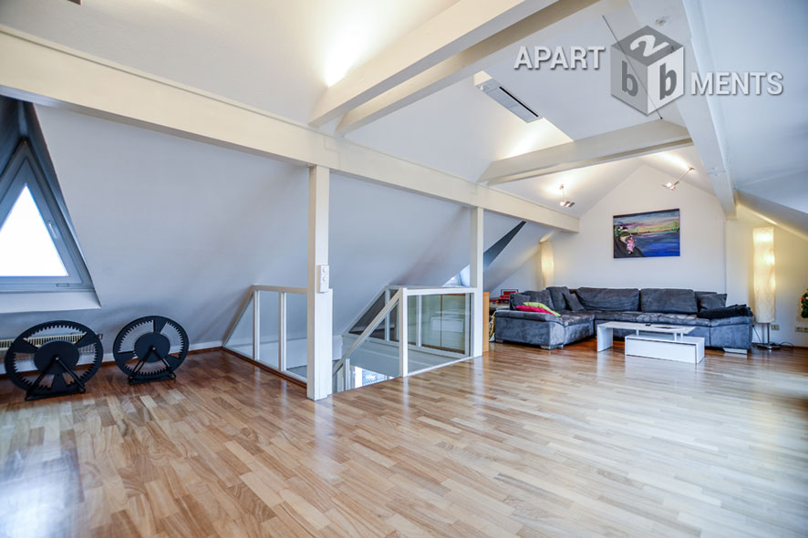 Moderne 4-Zimmer-Maisonette mit guter Ausstattung zentral in Rodenkirchen