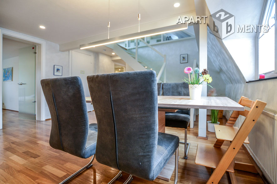 Moderne 4-Zimmer-Maisonette mit guter Ausstattung zentral in Rodenkirchen