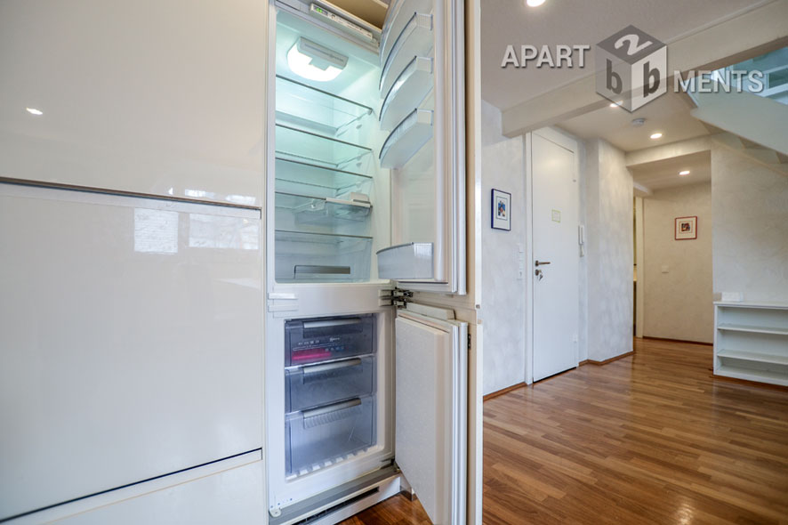 Moderne 4-Zimmer-Maisonette mit guter Ausstattung zentral in Rodenkirchen