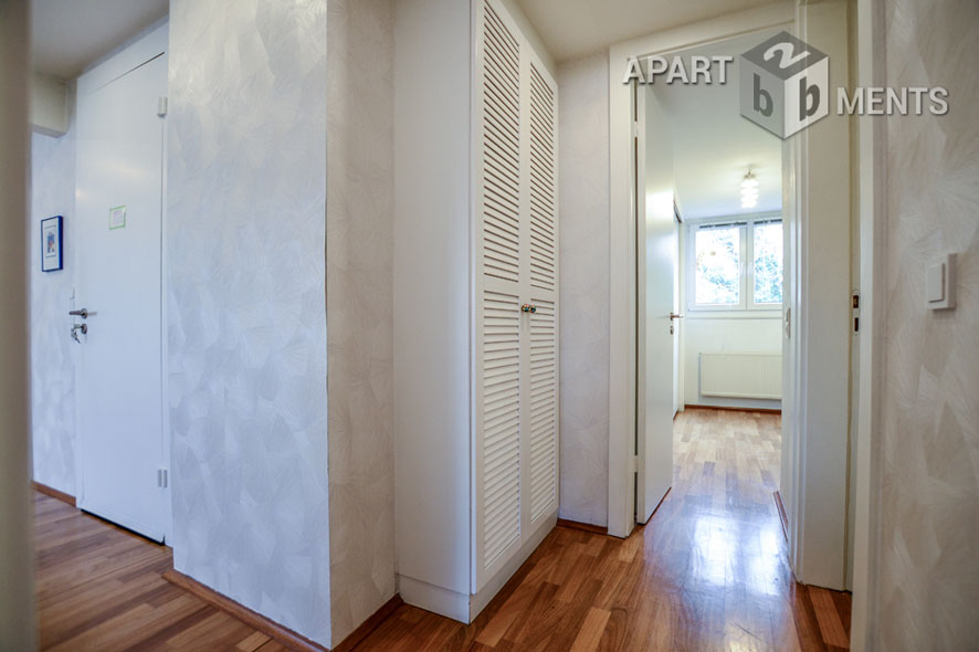 Moderne 4-Zimmer-Maisonette mit guter Ausstattung zentral in Rodenkirchen