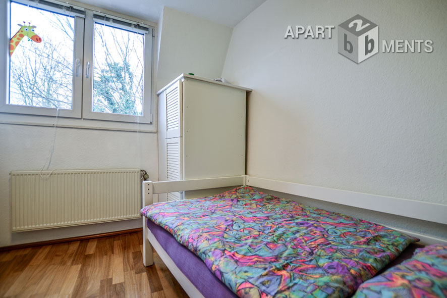 Moderne 4-Zimmer-Maisonette mit guter Ausstattung zentral in Rodenkirchen