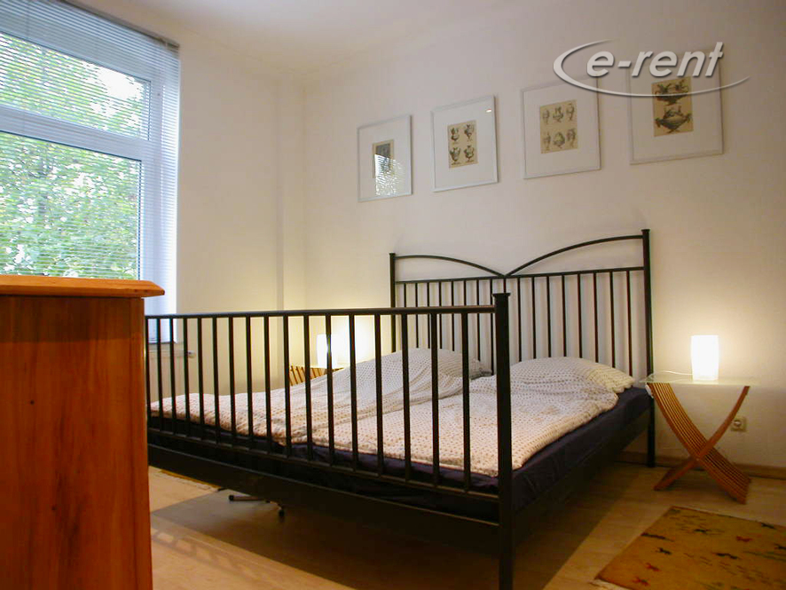 Modern möblierte und helle Wohnung in Köln-Neuehrenfeld