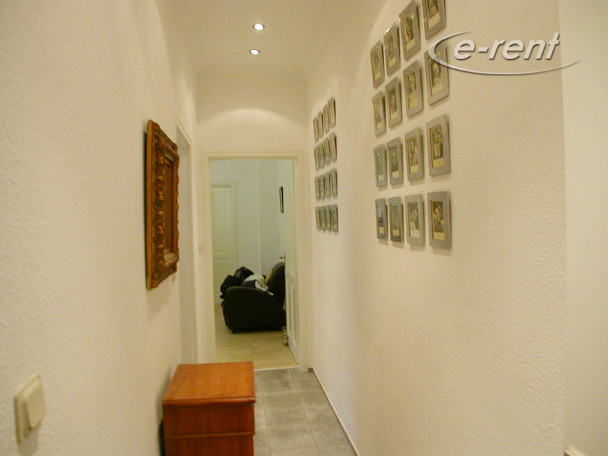 Modern möblierte und helle Wohnung in Köln-Neuehrenfeld