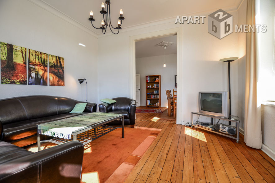 Möblierte 4-Zimmer-Wohnung in Köln-Mülheim mit Panoramablick auf den Rhein