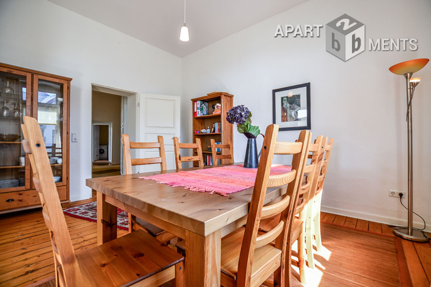 Möblierte 4-Zimmer-Wohnung in Köln-Mülheim mit Panoramablick auf den Rhein