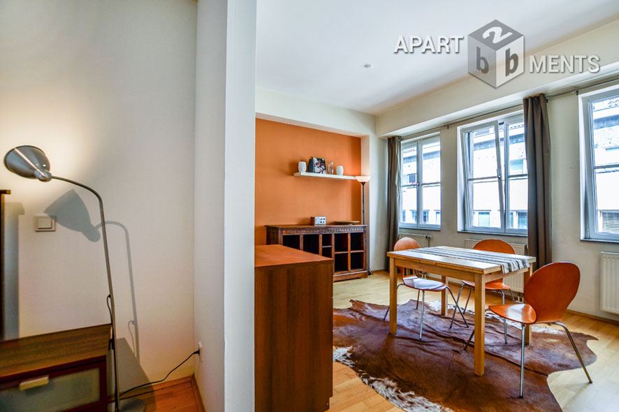 Modern möbliertes und zentral gelegenes Apartment in Köln-Altstadt-Süd