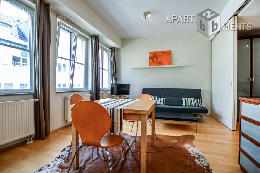 Modern möbliertes und zentral gelegenes Apartment in Köln-Altstadt-Süd