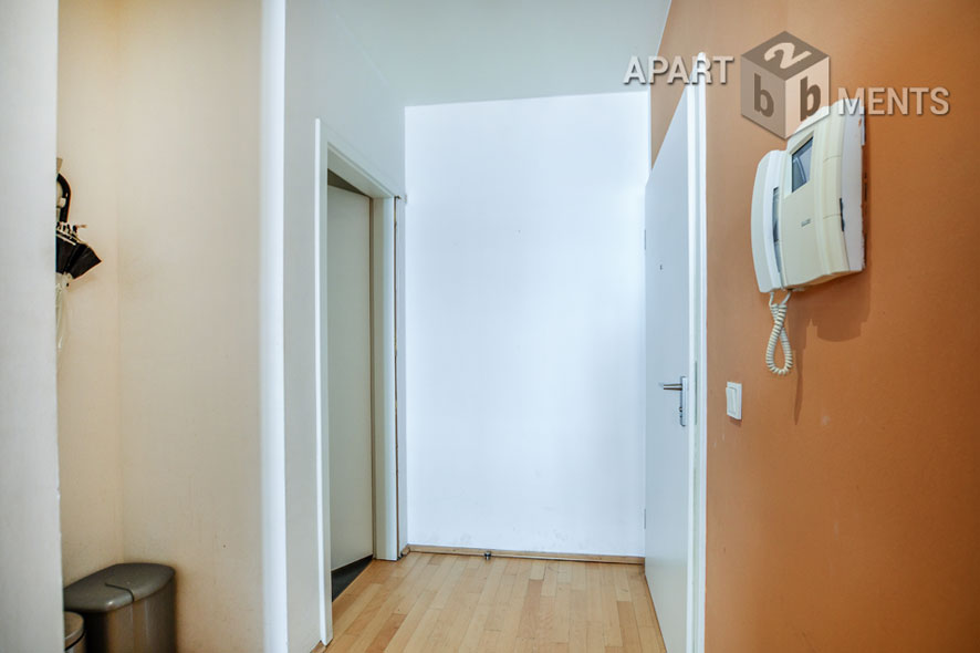 Modern möbliertes und zentral gelegenes Apartment in Köln-Altstadt-Süd