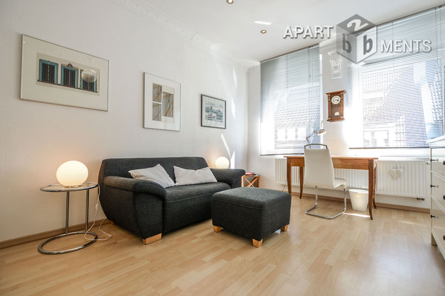 Modernly furnished and centrally located apartment in Cologne-Altstadt-Nord