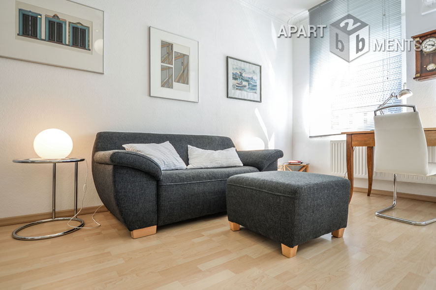 Modernly furnished and centrally located apartment in Cologne-Altstadt-Nord
