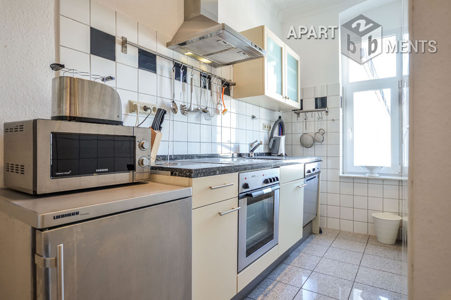 Modernly furnished and centrally located apartment in Cologne-Altstadt-Nord