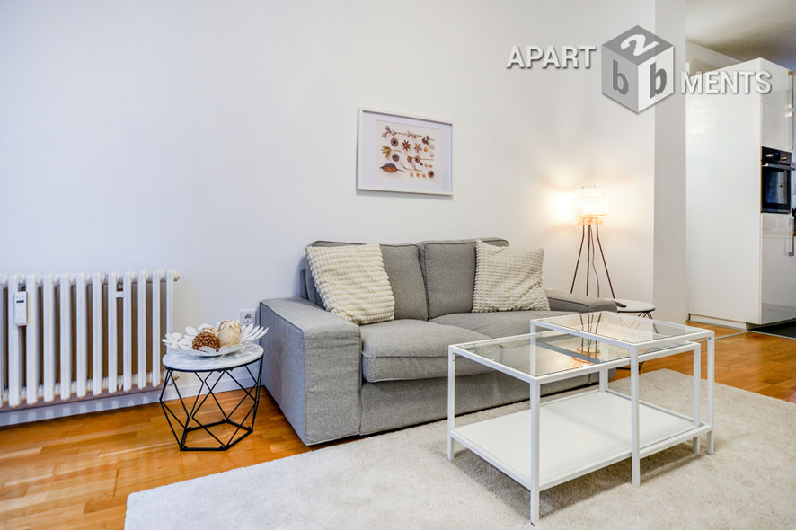 Modern möblierte und rheinnahe Wohnung in Köln-Altstadt-Nord