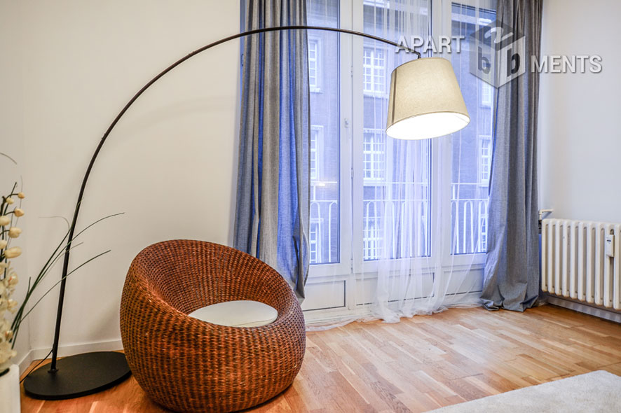 Modern möblierte und rheinnahe Wohnung in Köln-Altstadt-Nord