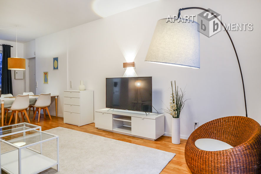 Modern möblierte und rheinnahe Wohnung in Köln-Altstadt-Nord