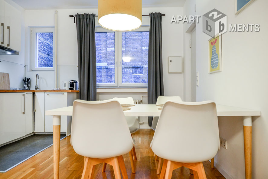 Modern möblierte und rheinnahe Wohnung in Köln-Altstadt-Nord
