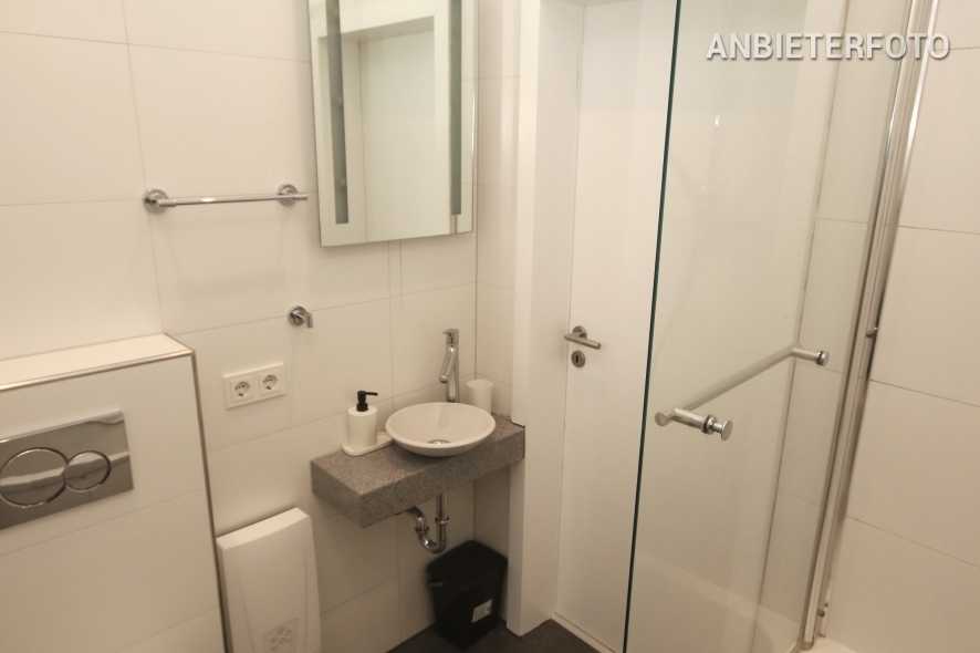 Modern möblierte und rheinnahe Wohnung in Köln-Altstadt-Nord