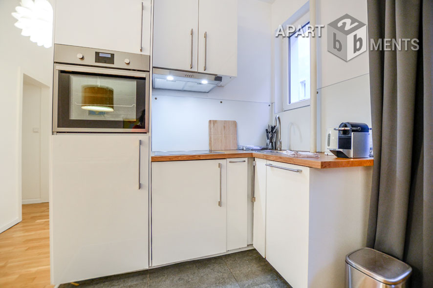 Modern möblierte und rheinnahe Wohnung in Köln-Altstadt-Nord