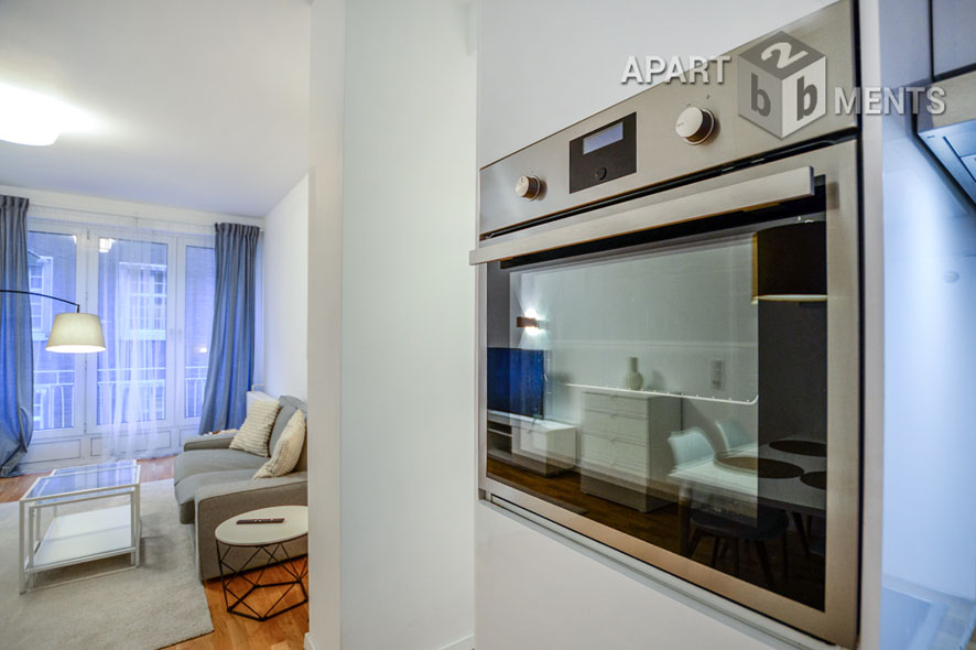 Modern möblierte und rheinnahe Wohnung in Köln-Altstadt-Nord