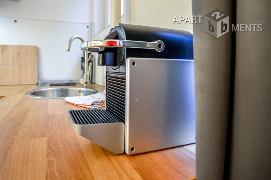 Modern möblierte und rheinnahe Wohnung in Köln-Altstadt-Nord