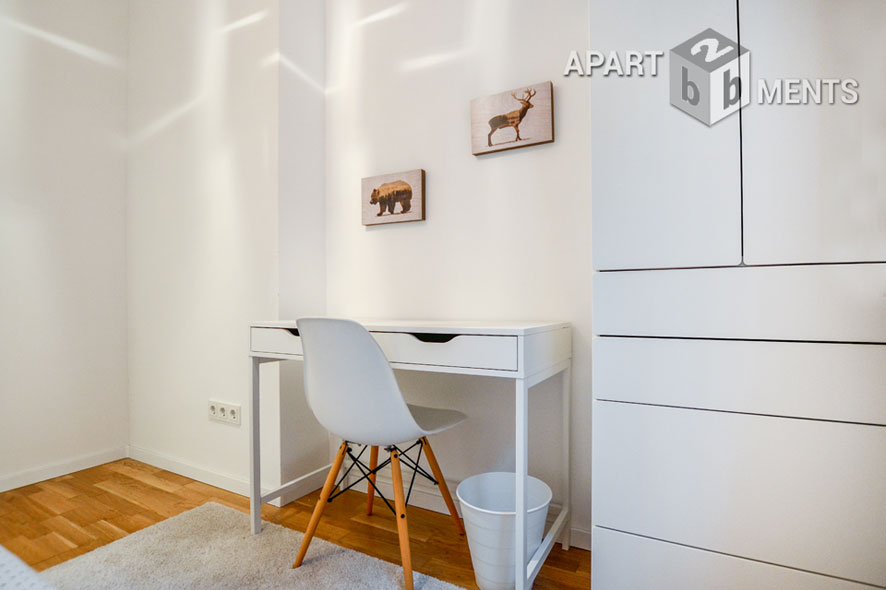 Modern möblierte und rheinnahe Wohnung in Köln-Altstadt-Nord