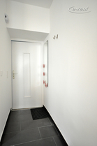 Modern möbliertes und helles Apartment mit Balkon in Köln-Neustadt-Nord