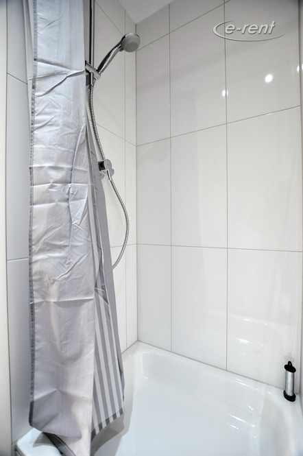 Modern möbliertes und helles Apartment mit Balkon in Köln-Neustadt-Nord