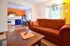Modernly furnished apartment with parking lot in central location in Cologne-Riehl