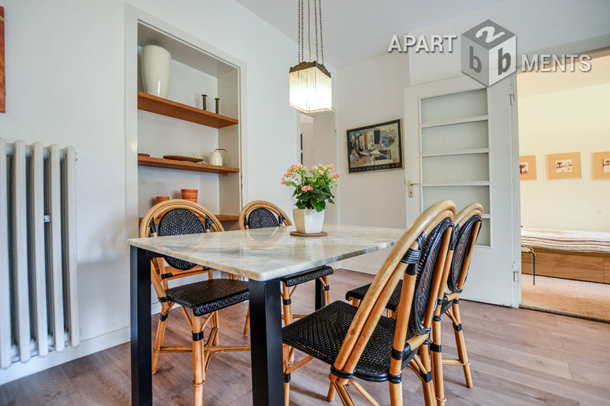 Modern möblierte Wohnung mit Südbalkon in Köln-Sülz