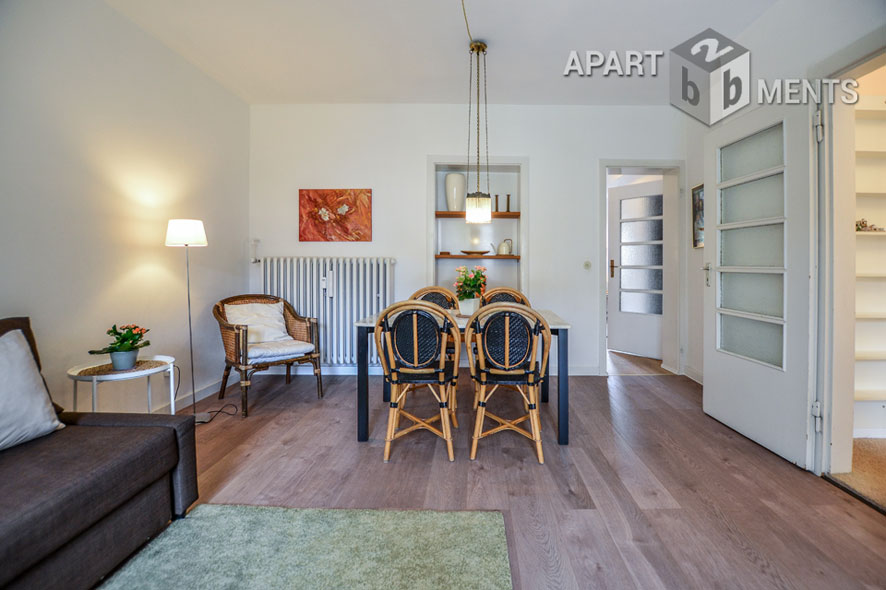 Modern möblierte Wohnung mit Südbalkon in Köln-Sülz