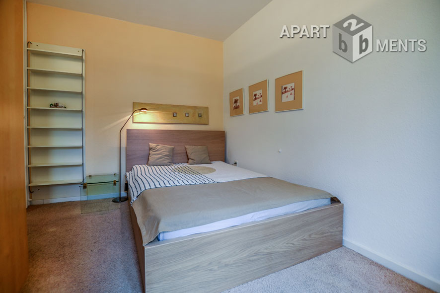 Modern möblierte Wohnung mit Südbalkon in Köln-Sülz