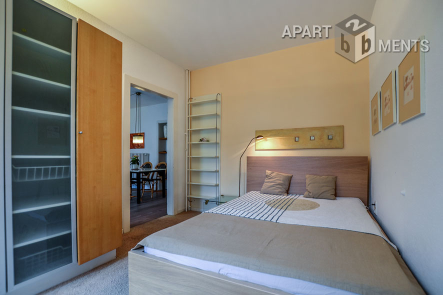 Modern möblierte Wohnung mit Südbalkon in Köln-Sülz