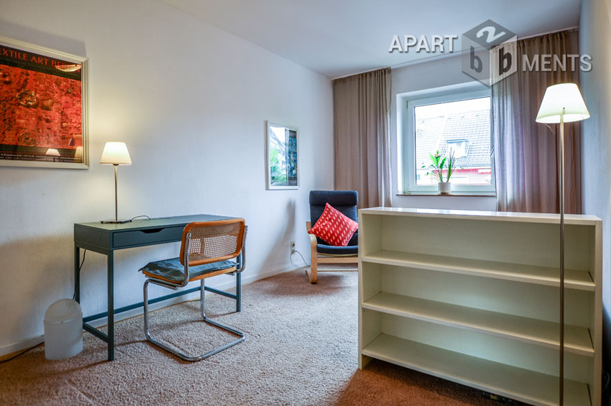 Modern möblierte Wohnung mit Südbalkon in Köln-Sülz