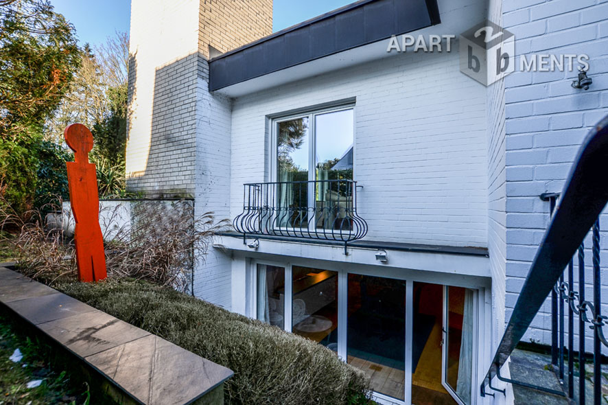 Modern möblierte und ruhige Wohnung mit kleiner Terrasse in Köln-Hahnwald