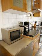 Modernly furnished and centrally located apartment in Cologne-Altstadt-Nord
