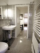 Modernly furnished and centrally located apartment in Cologne-Altstadt-Nord