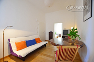 Modernly furnished and centrally located apartment in Cologne-Altstadt-Nord