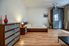 Modern möblierte und ruhige Wohnung in Köln-Altstadt-Nord