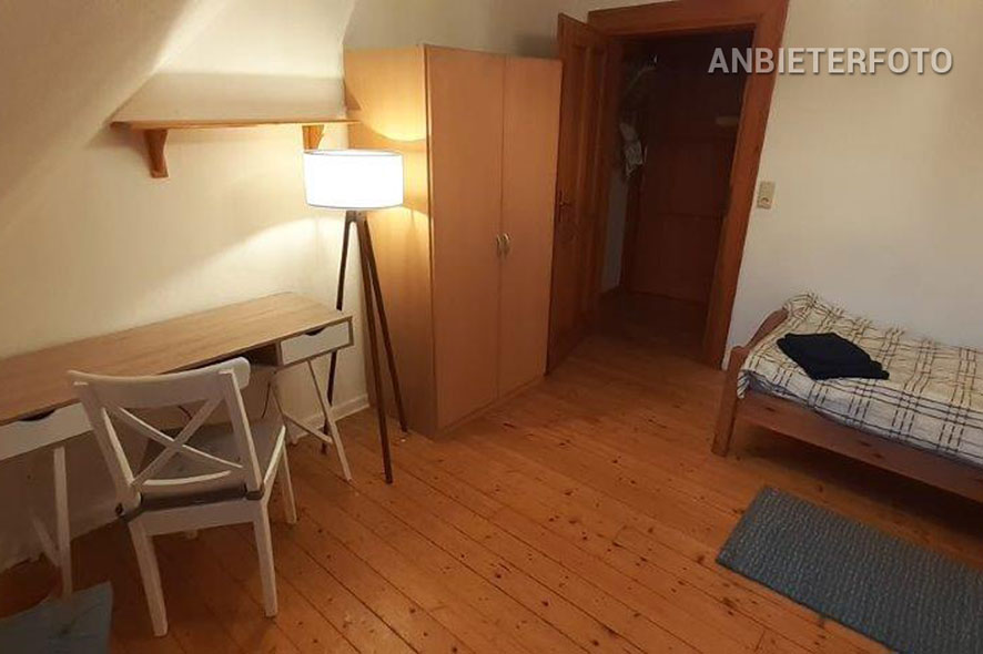 Furnished apartment for multiple occupancy in Cologne-Nippes